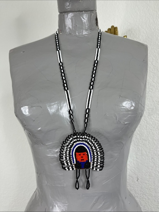 Vintage Jewelry - VTG Native American Style Beaded Necklace Chief Headdress Medallion Necklace